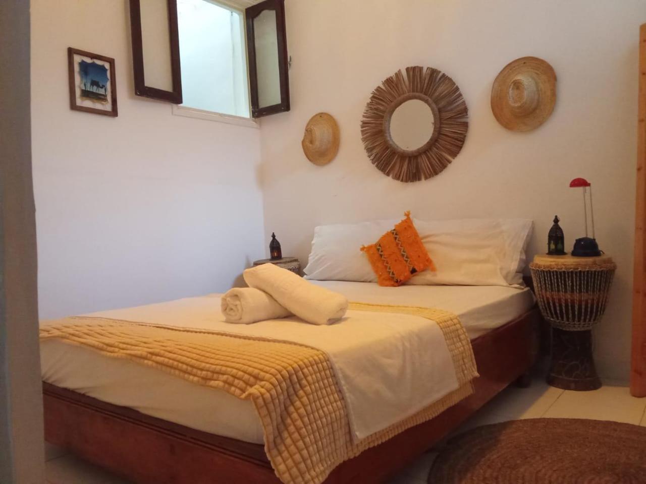 Surfer Rosa Hostel Tamraght 외부 사진